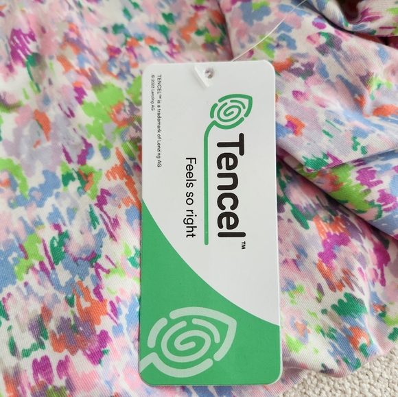 Tek Gear Multicolor Women's Racerback Tank Top - Size Large - Picture 3 of 7